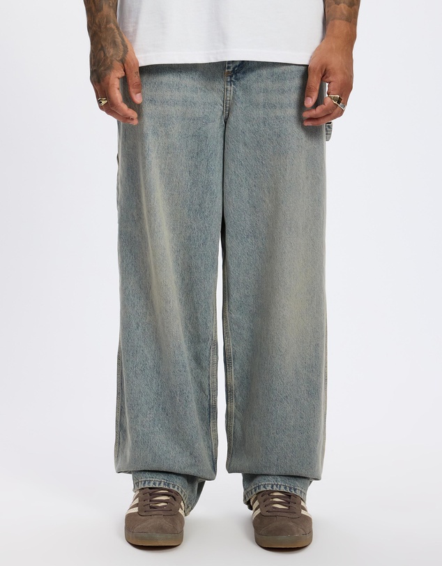 BDG By Urban Outfitters - BDG Lightwash Cargo Jeans