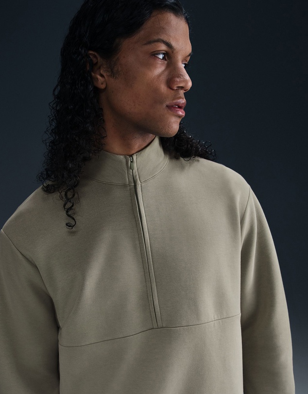 Nike - 24.7 Impossiblysoft Dri-FIT 1/2-Zip Top