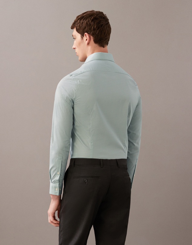 Calvin Klein - Stretch Collar Dress Shirt