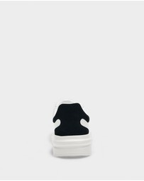 GUESS - Elbina Sneakers