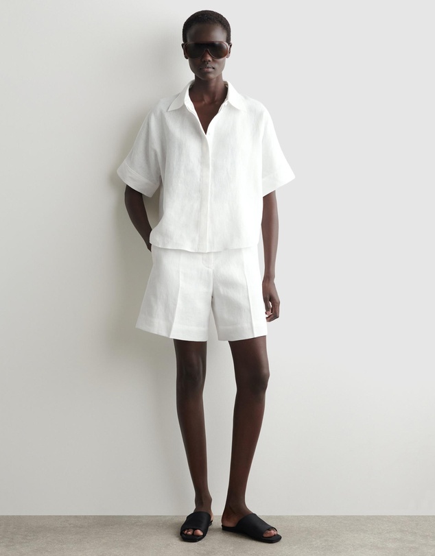 COS - Tailored Elasticated Linen Shorts