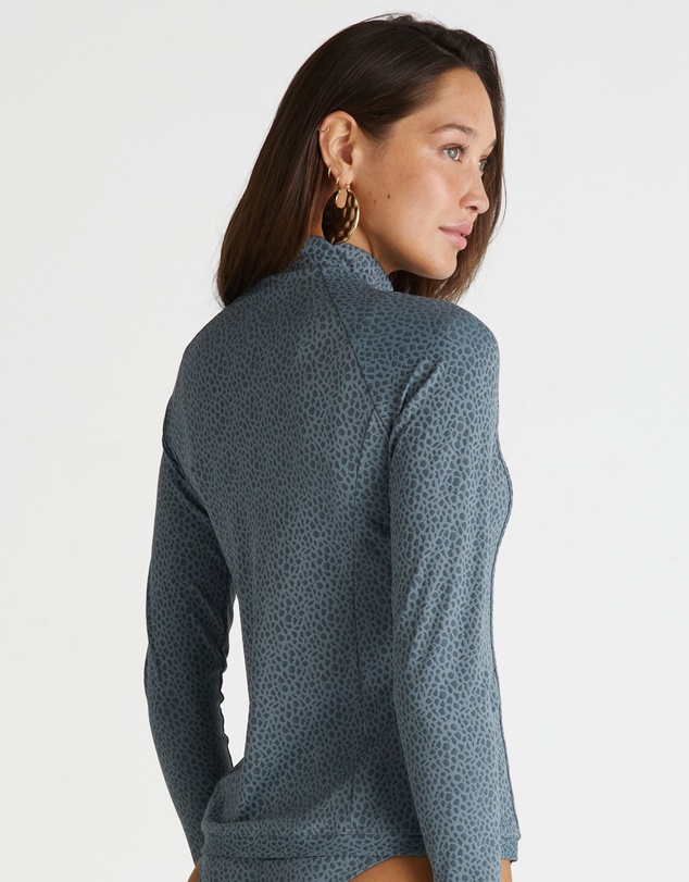 Aqua Blu Australia - Dove Hayley Rash Guard