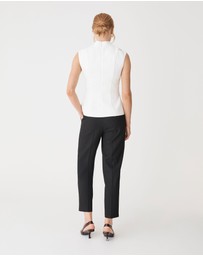 Forcast - Juno V-Neck Ponte Top