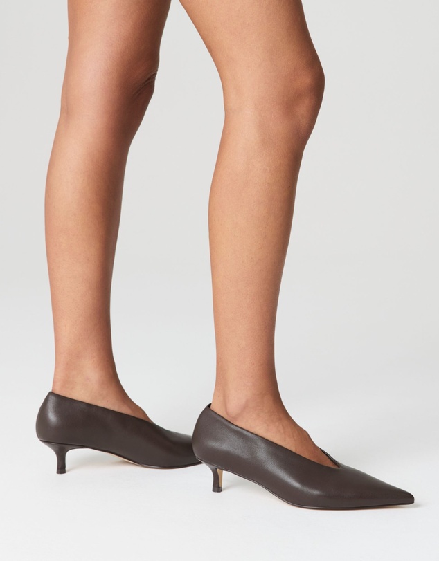 Siren - Flynn Point Toe Pumps