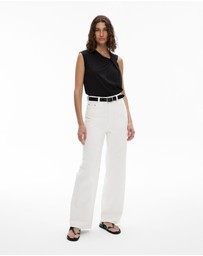 Witchery - Twist Shoulder T-shirt