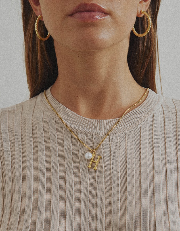 Zahar - Pearl Letter H Necklace