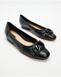 Nina Armando - Tilda Ballet Flats
