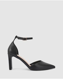 Verali - Kosta Closed Toe Block Heels