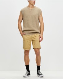 Mcintyre - Yianni Sweater Vest