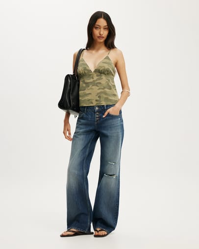 NIKKI CAMO