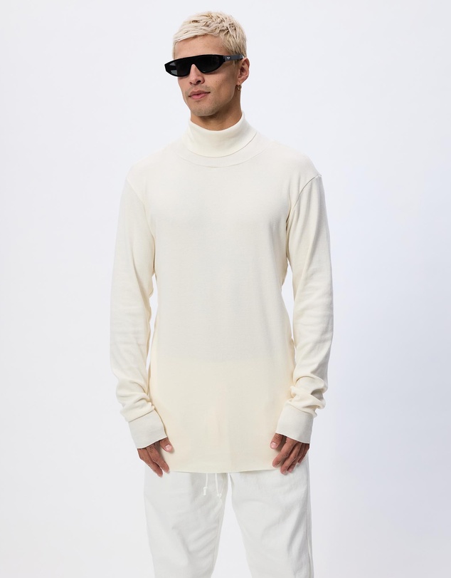 Surrounded By Ghosts - The Atacamite Slim Rib Knit Turtle Neck T-Shirt