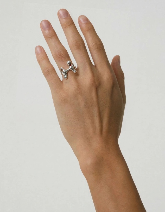 Graedance - Pisces Garnet Ring