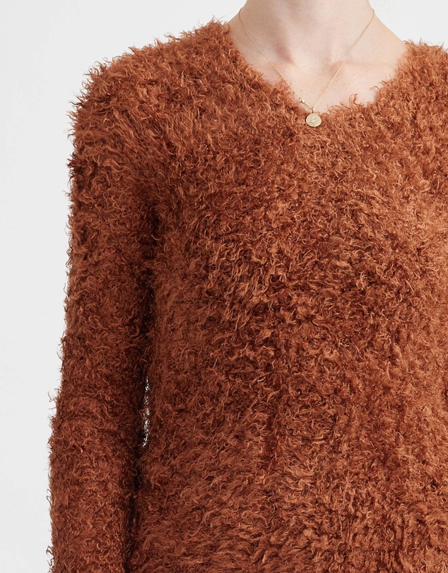 Amelius - Millie V Neck Knit