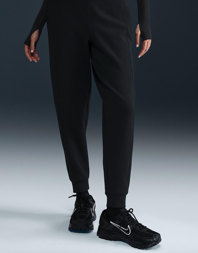 Nike - 24.7 ImpossiblySoft Dri-FIT Mid-Rise Joggers
