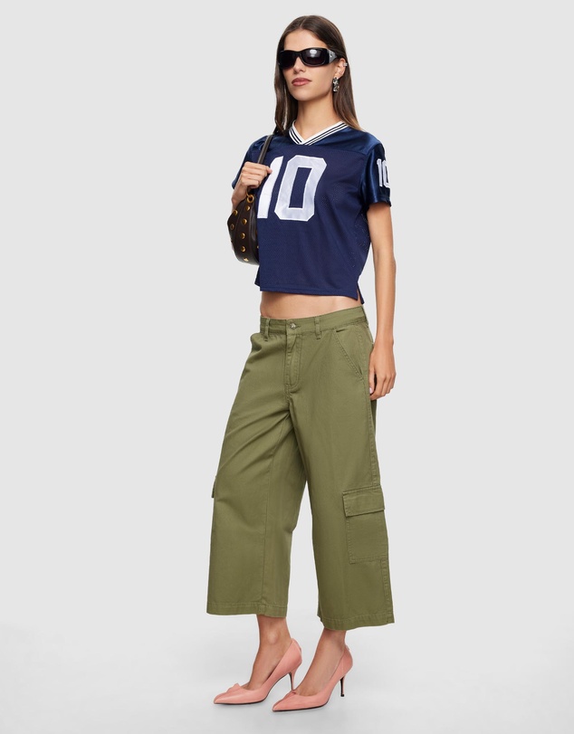 Lioness - It Girl Tee