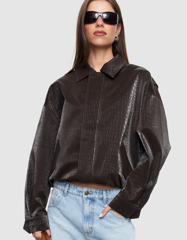 Lioness - Kenny Bomber