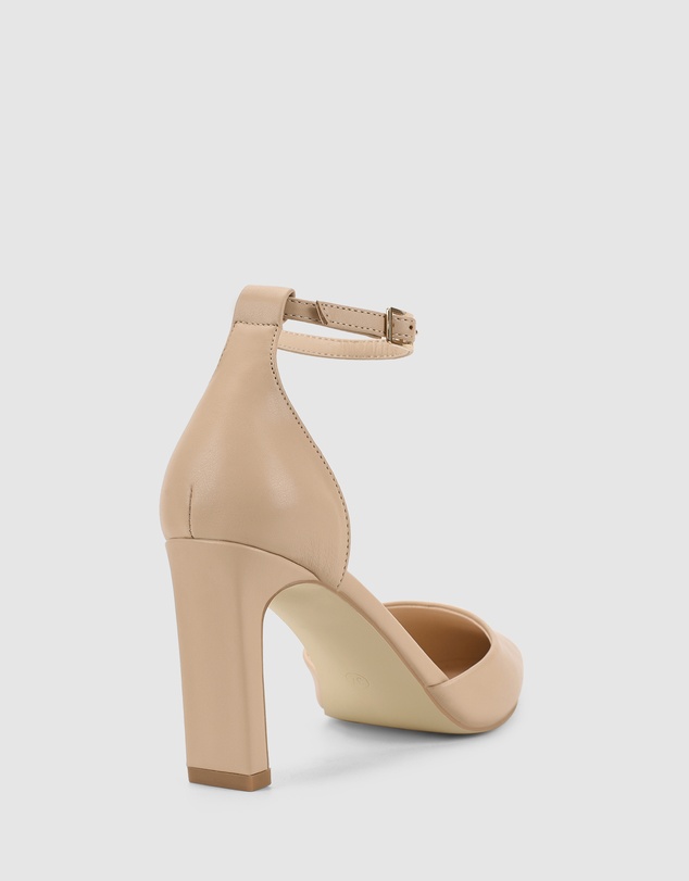 Verali - Kosta Closed Toe Block Heels
