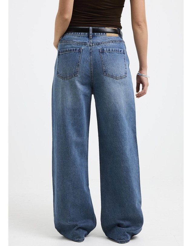 Subtitled - Alexa Mid Rise Relaxed Denim Jeans