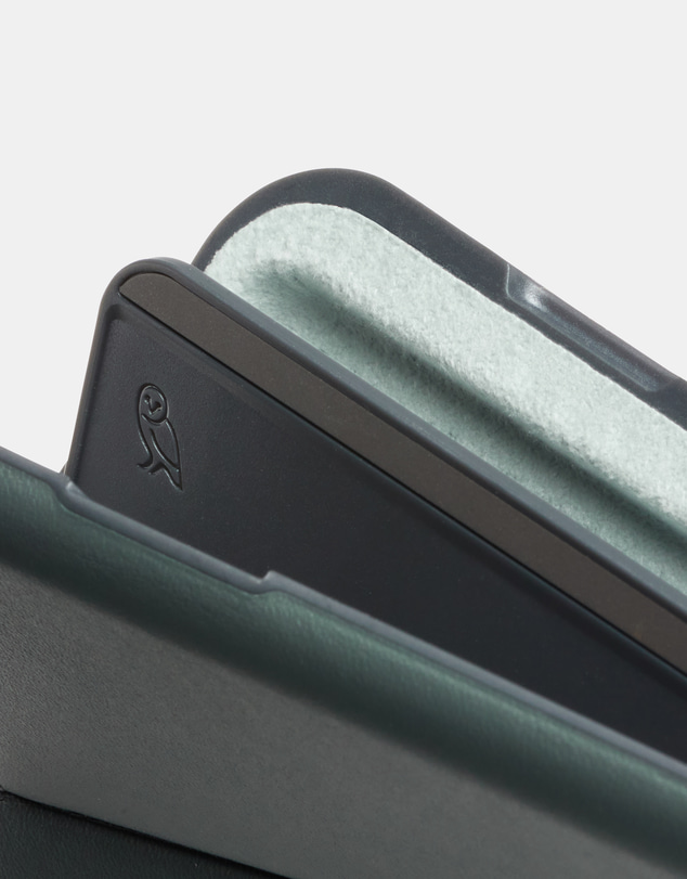 Bellroy - Flip Case (Second Edition)