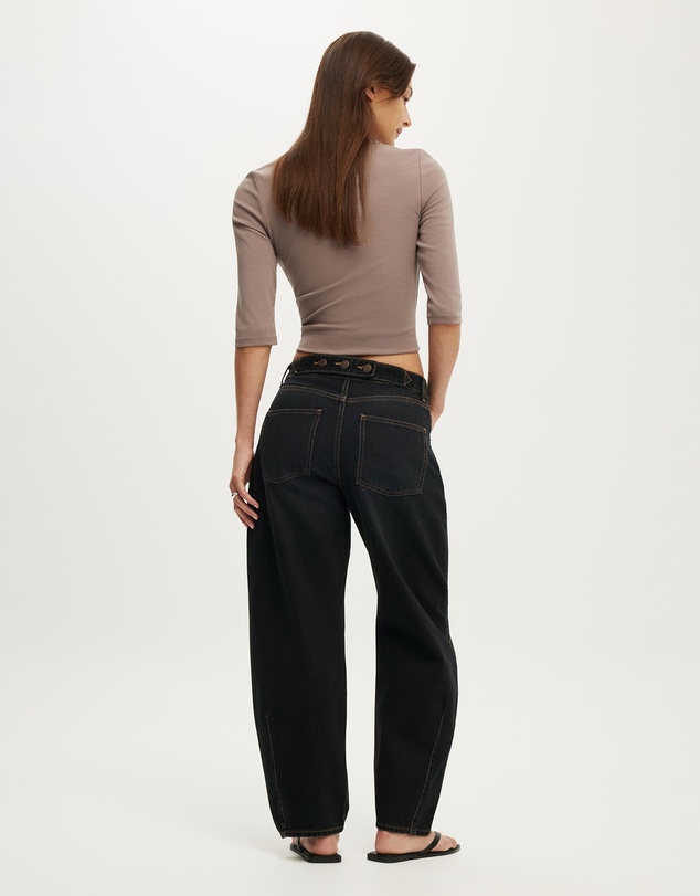 Cotton On - Mid Rise Barrel Jean