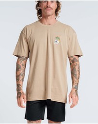 Vacancy Co - Club Dread Tee
