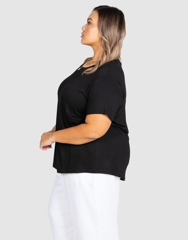 Love Your Wardrobe - Jamison Everyday Tee