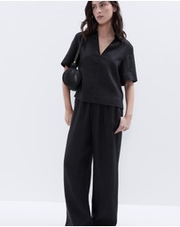 UNISON - Collared Linen Top