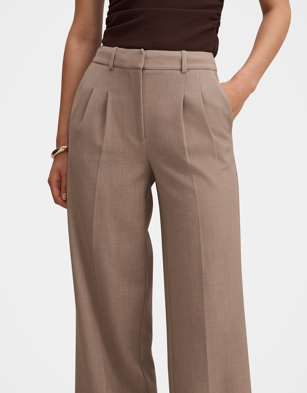 Forever New - Eva Pleated Wide Leg Pants