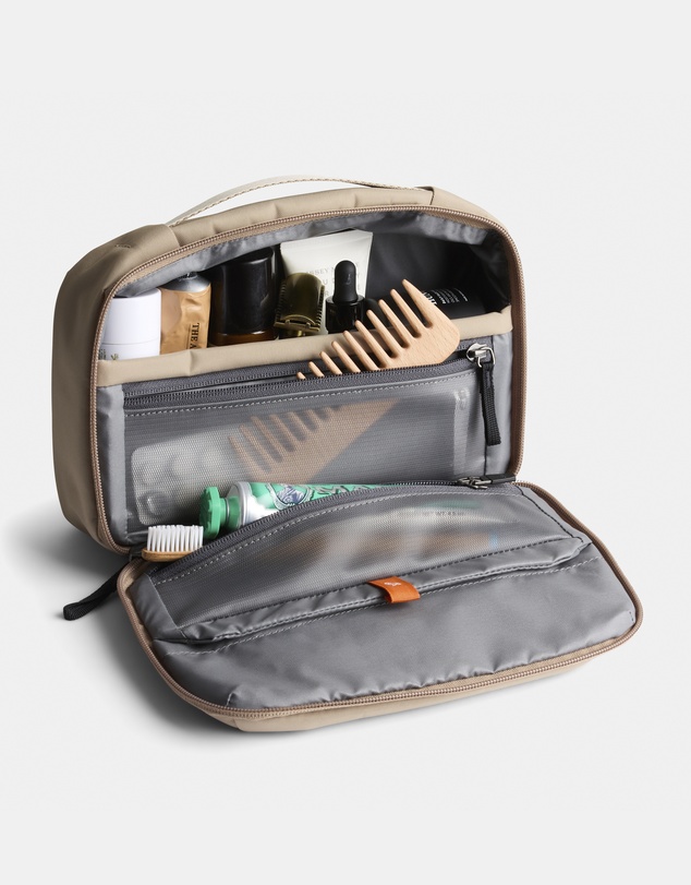 Bellroy - Hanging Toiletry Kit