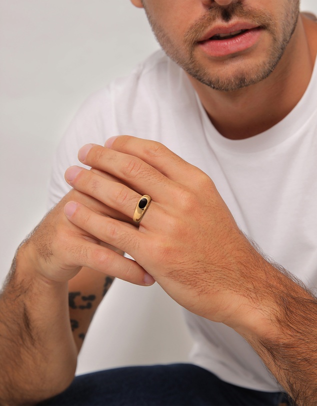 Kuzzoi - ICONIC EXCLUSIVE - Enamel Signet Ring in Gold-Plated 925 Sterling Silver