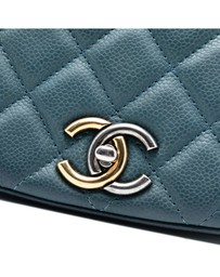 Pre-Loved by Azura Reborn - Pre-Loved Small Quilted Caviar Casual Pocket Flap