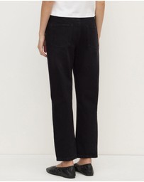 Assembly Label - Slim Twist Jeans