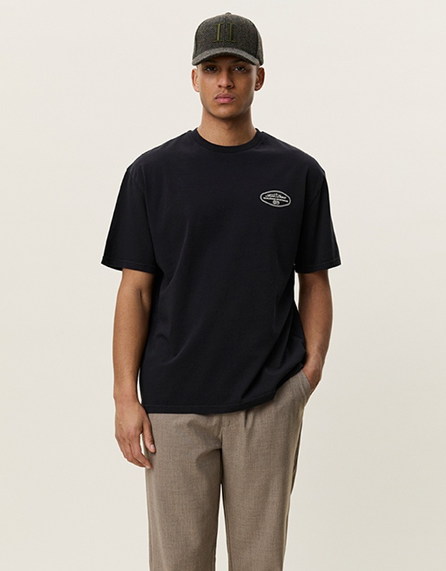 Les Deux - Worldwide T-Shirt