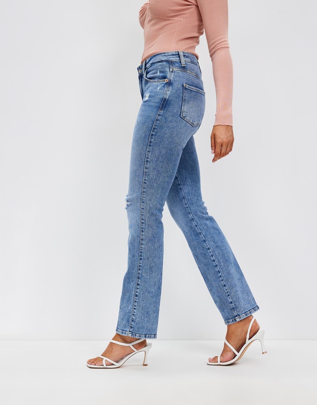 GUESS - Sexy Straight Jeans