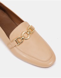 Miss Sofie - Lumos Loafers