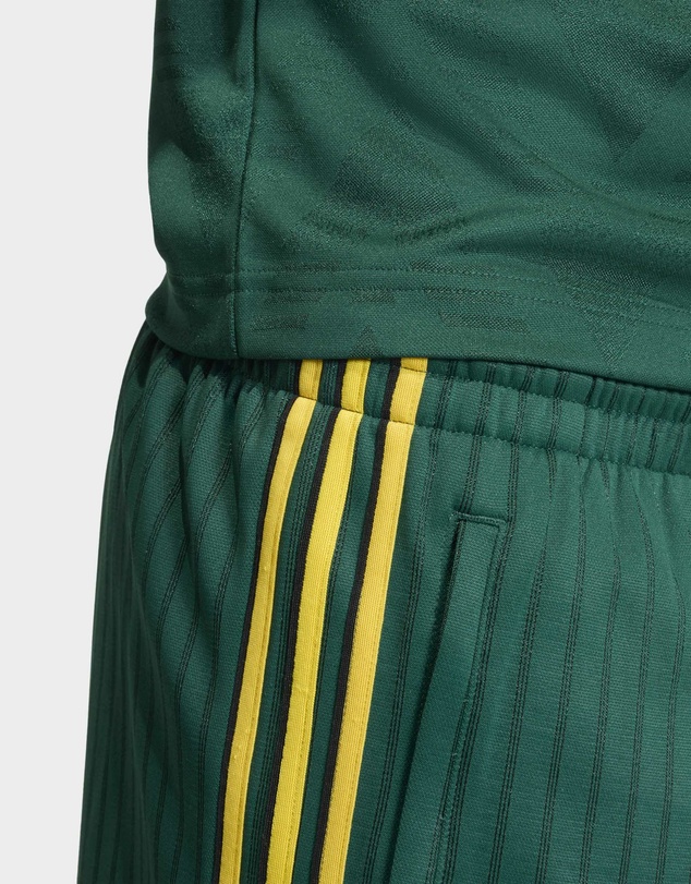adidas Originals - FIREBIRD ENGINEERED STRIPES SHORTS Mens