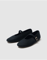 UNISON - Estella Suede Ballet