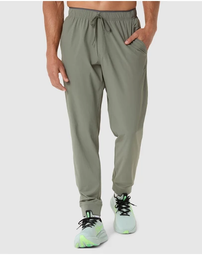 ASICS - Comfort Core Stretch Woven Pant - Men's