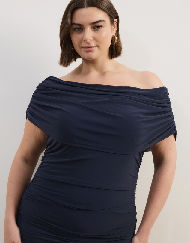 Atmos&Here Curvy - Bonnie Off Shoulder Mesh Maxi Dress