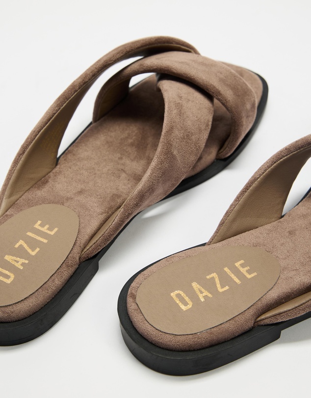Dazie - Vivi Crossover Slides