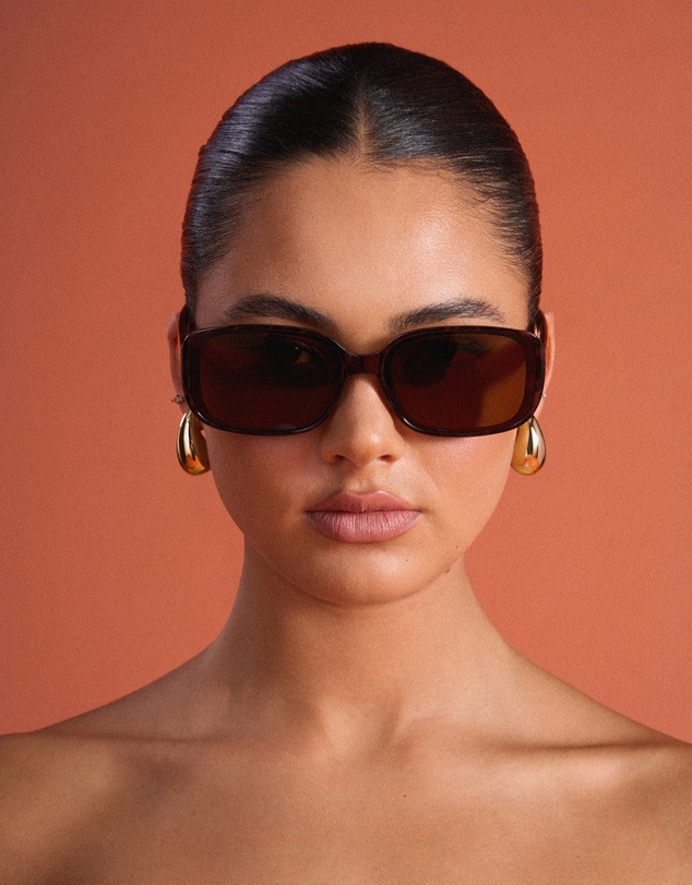 Azzurielle - Zoe Square Frame Sunglasses