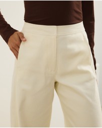 Atmos&Here - Elena Barrel Leg Pants