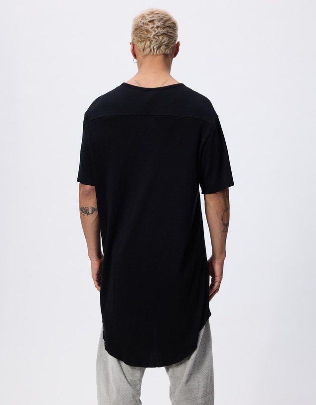 Surrounded By Ghosts - The Arsenic Relaxed Rib Knit Tail T-Shirt