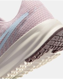 Nike - Run Defy - Women's