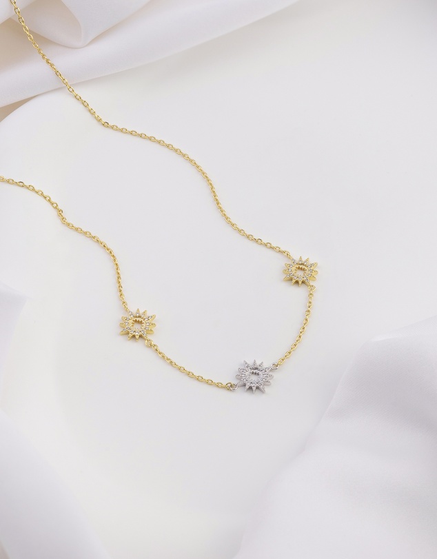 Wanderlust + Co - Sunlit Trio Gold Necklace
