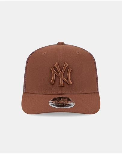 New Era - New York Yankees Tiramisu 9SEVENTY Stretch-Snap Trucker Cap