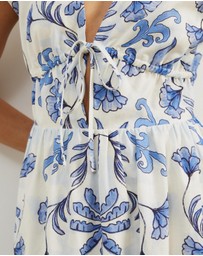 Atmos&Here - Anna Tie Front Linen Blend Maxi Dress