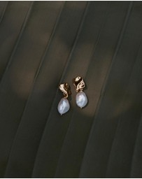 Amber Sceats - Freesia Earrings