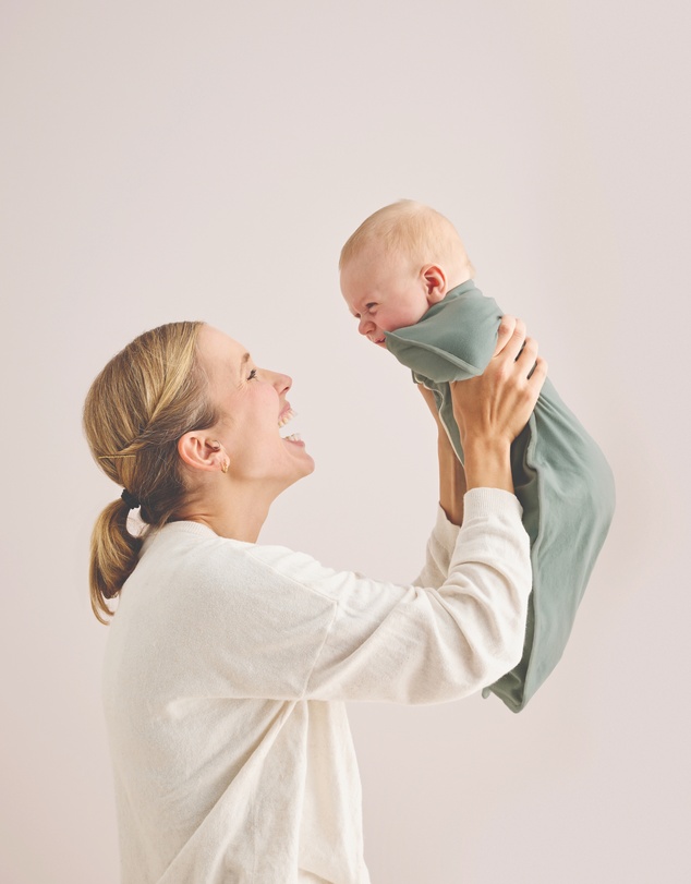 Love to Dream - Swaddle Up 1.0 TOG Stretch Cotton in Deep Olive