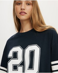 Cotton On - LS Oversized Graphic Tee